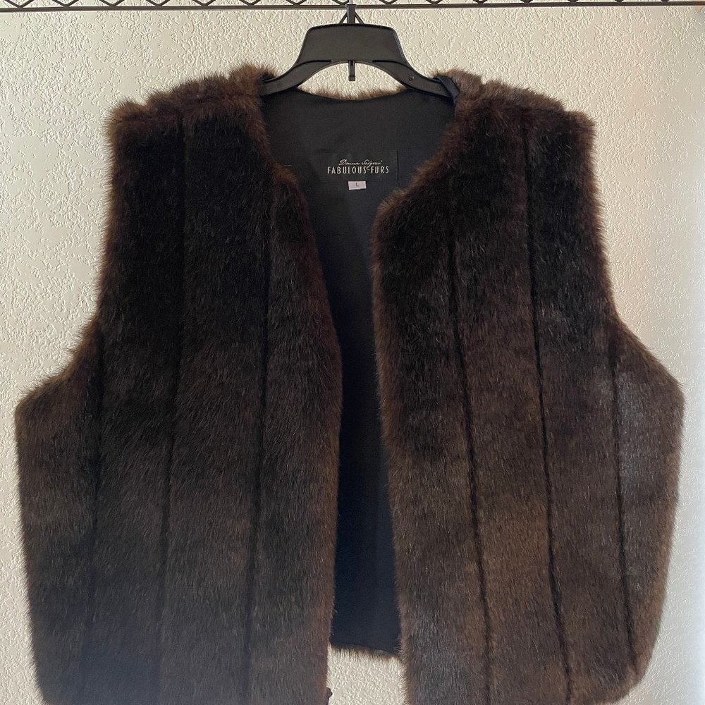 Donna Salyer's Faux fur brown vest